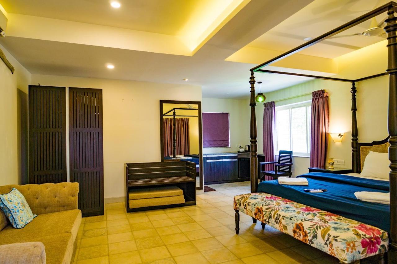 Marine Studios Le Pension Candolim Exterior foto
